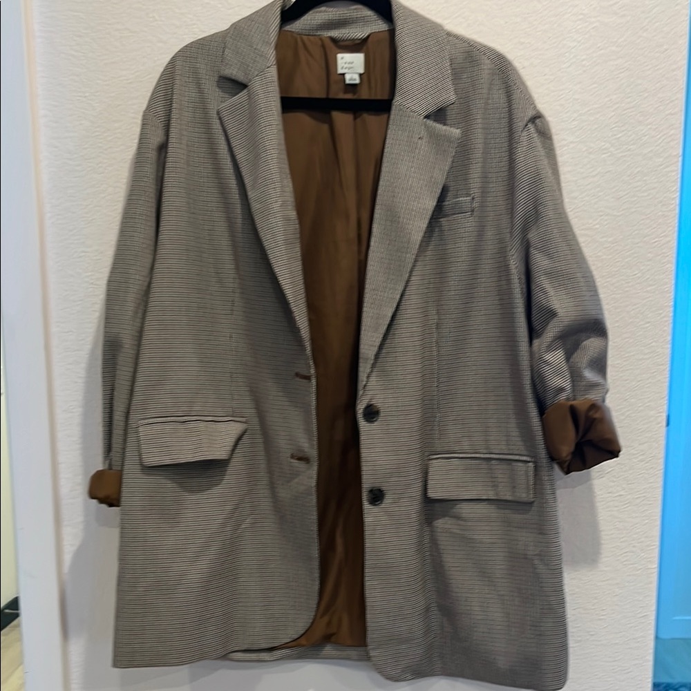Gray and Brown Blazer